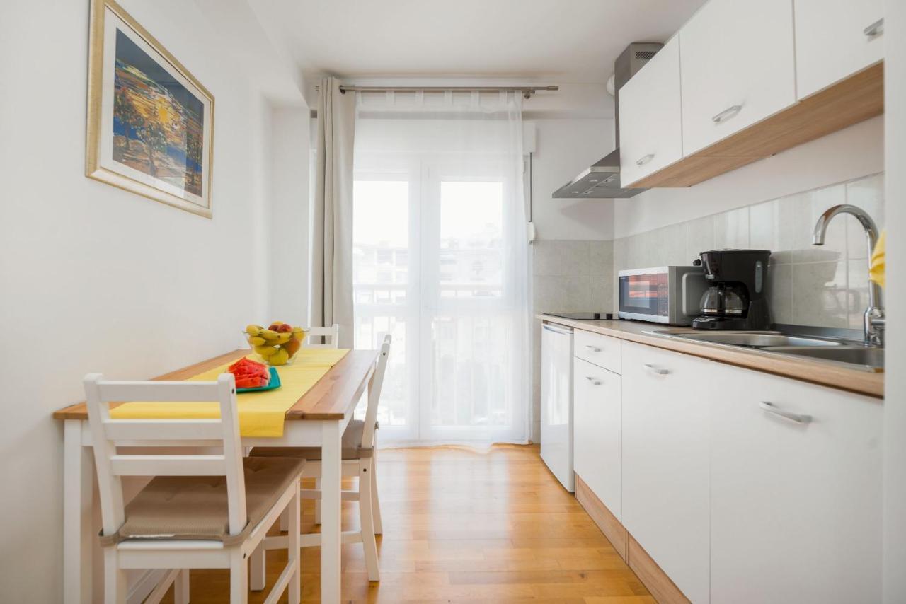 Apartment Mares Spalato Esterno foto