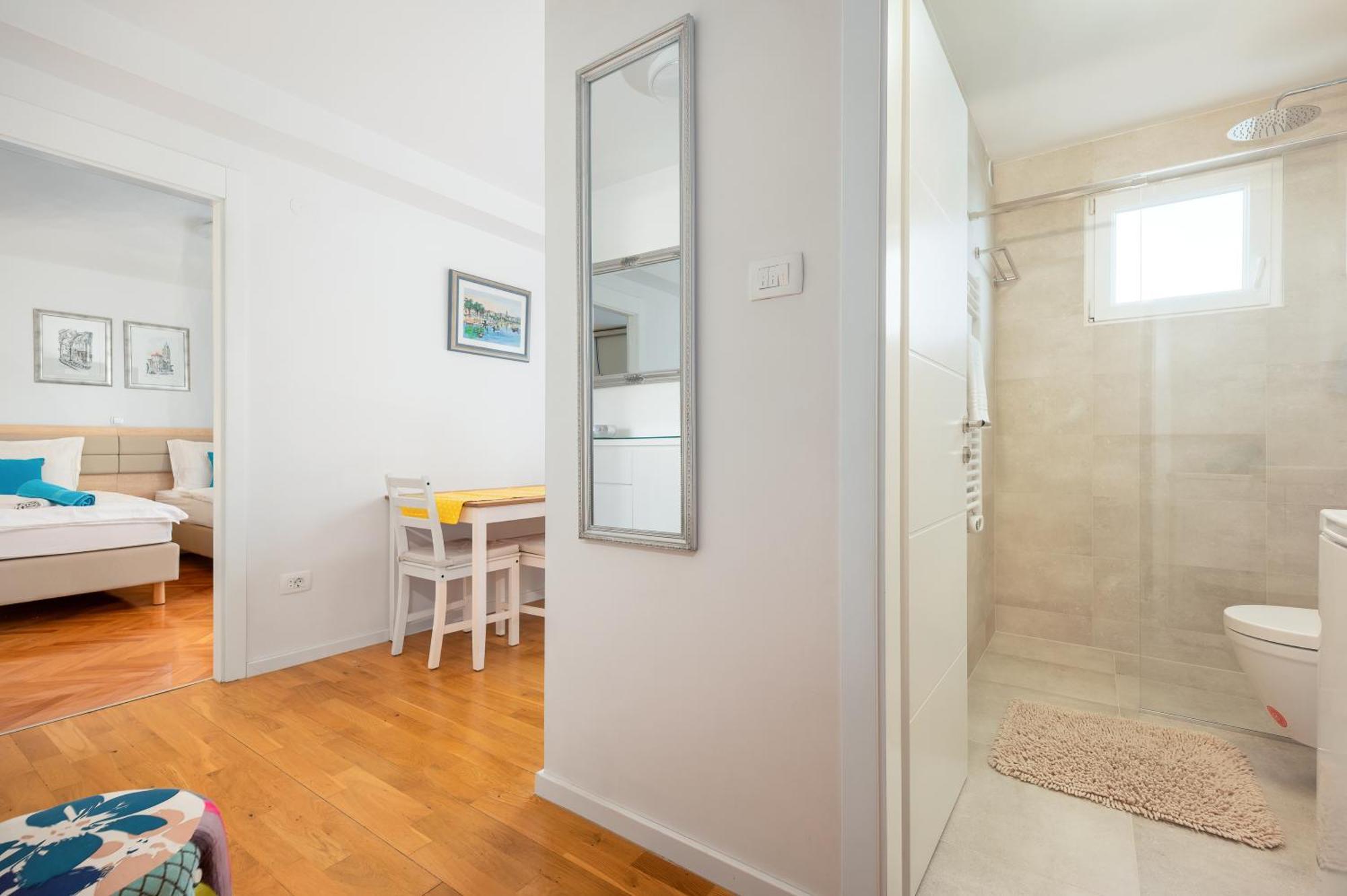 Apartment Mares Spalato Esterno foto